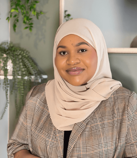 Sahro Hassan, LCPC-C
